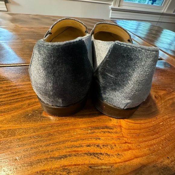 Sole Society Women’s Edie Blue Velvet Point Toe Loafers Flats - Size 7 - Picture 8 of 9